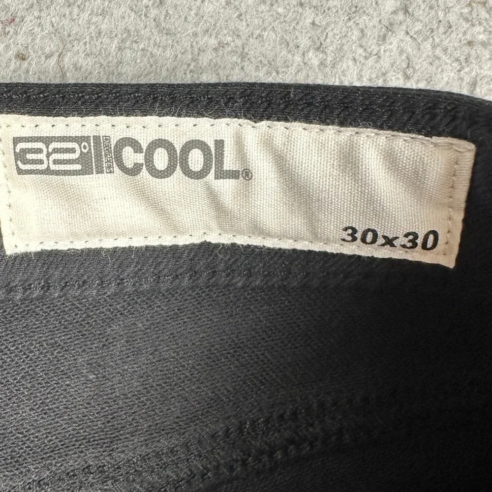 NEW 32 Degrees Cool Jeans Mens 30X30 Black Slim Straight 5-Pocket Stretch Denim